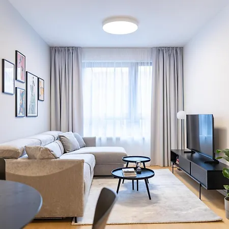 Casa Stadiones Апартаменты Братислава